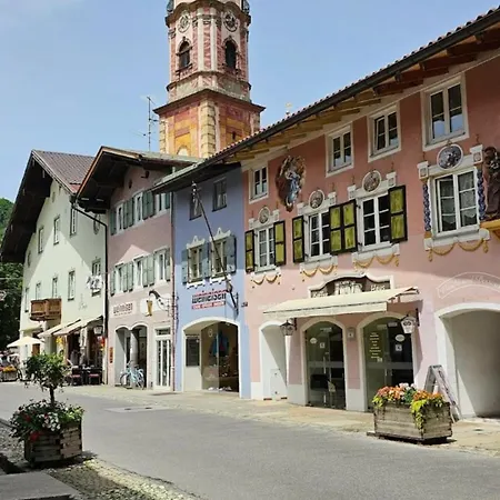 Gaestehaus La Puccia Mittenwald