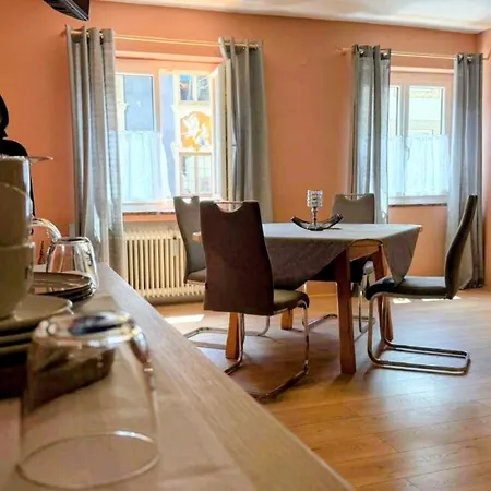 Guest house Gaestehaus La Puccia 3*
