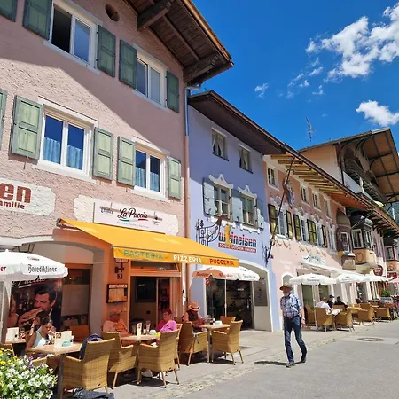 Gaestehaus La Puccia Mittenwald