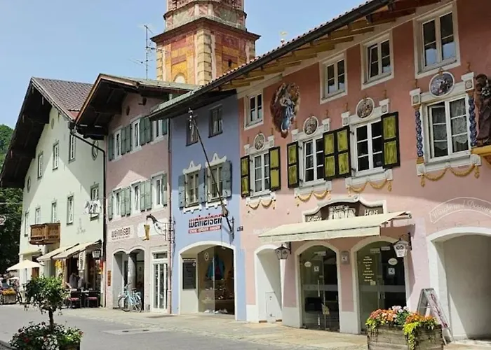 Gaestehaus La Puccia Mittenwald
