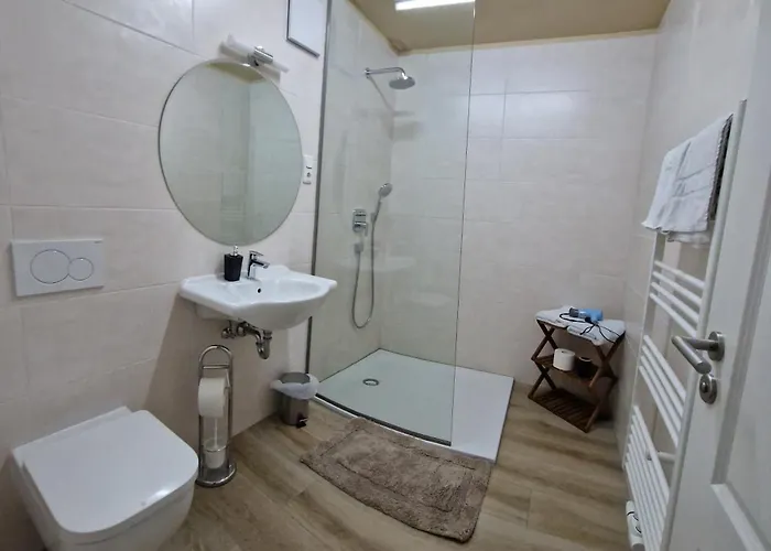 Gaestehaus La Puccia Gæstehus